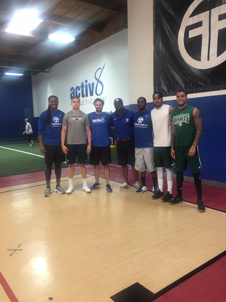 Activ8Athlete's tweet photo. Big shout to our partners at Fast Play for helping our guys prepare for their NFL Pro days. #nfl #nflprodays #prodays https://t.co/96rePdPUUZ