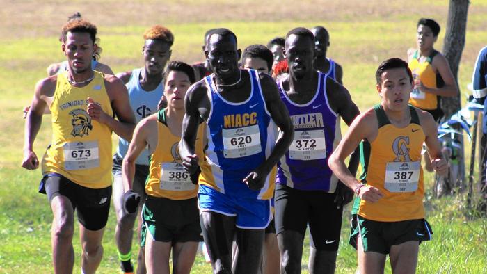 BeaconNSports's tweet photo. College notes: Wal Khat wins 800-meter title at #NJCAA indoor nationals https://t.co/FrsTyHS45R @Rambler_Nation @myniacc https://t.co/AZdnT3MY9O