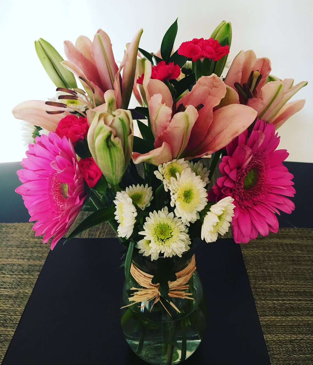kelscap's tweet photo. Flowers mean spring and happiness🌸🌺 https://t.co/eGtxQgWkk8