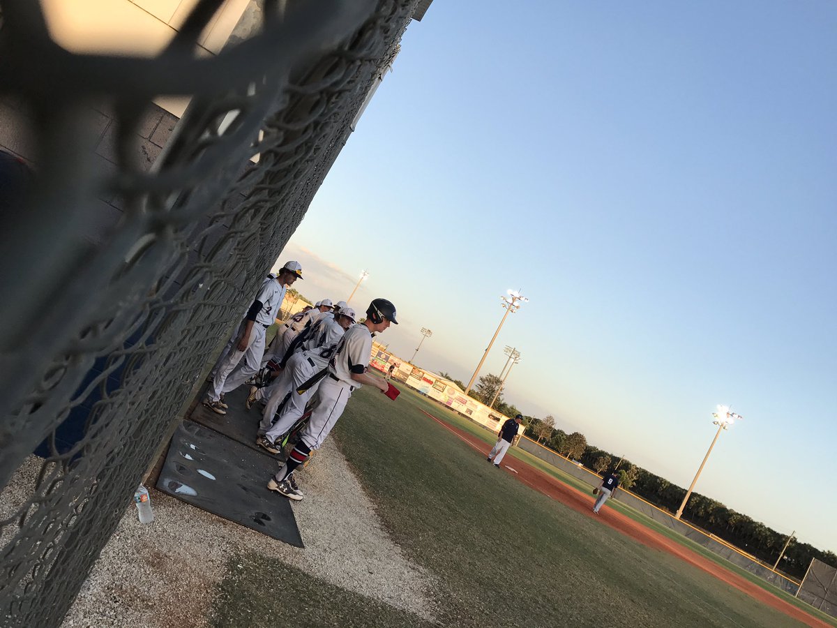 EsteroHS's tweet photo. Baseball update: Wildcats 2, Eagles 0. πΎβΎοΈπππ #bottomofthe1st https://t.co/NEymr3cEmW
