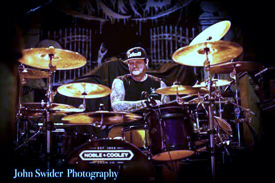 RLPDrumgod99's tweet photo. @nobleandcooley @ZildjianCompany @trickpercussion @AheadDrumSticks @EvansDrumheads @FORCES313 @modern_drummer @DrumMagazine
#FORCES313 https://t.co/o3W6ggBac6