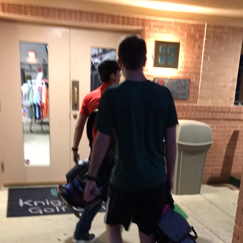 Danielcogg's tweet photo. Knights playyyyy @knightsplaygolf @getStealz https://t.co/6pgSZ0EXic