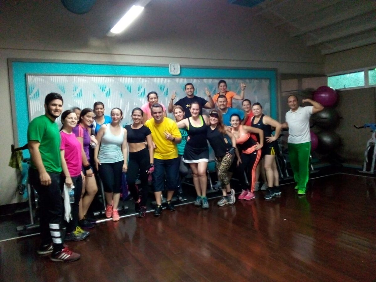 Hoy celebrando junto a quienes hacen que mi pasión día a día crezca  al lado del sistema que lidera en Vzla. <a href="/Xtreme_bike/">Xtreme_bike</a>  #somosxtremebike