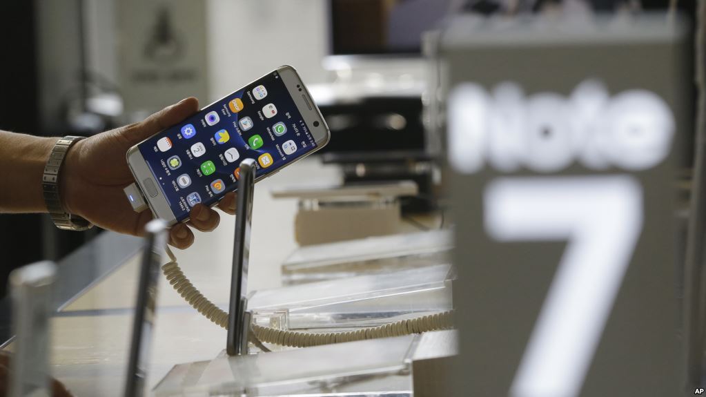 WEBUREcom's tweet photo. https://t.co/fUu70bMRl1 : #Samsung #GalaxyNote7s - Samsung Plans to Sell Refurbished Galaxy Note 7s https://t.co/7lsHyO1Eqd