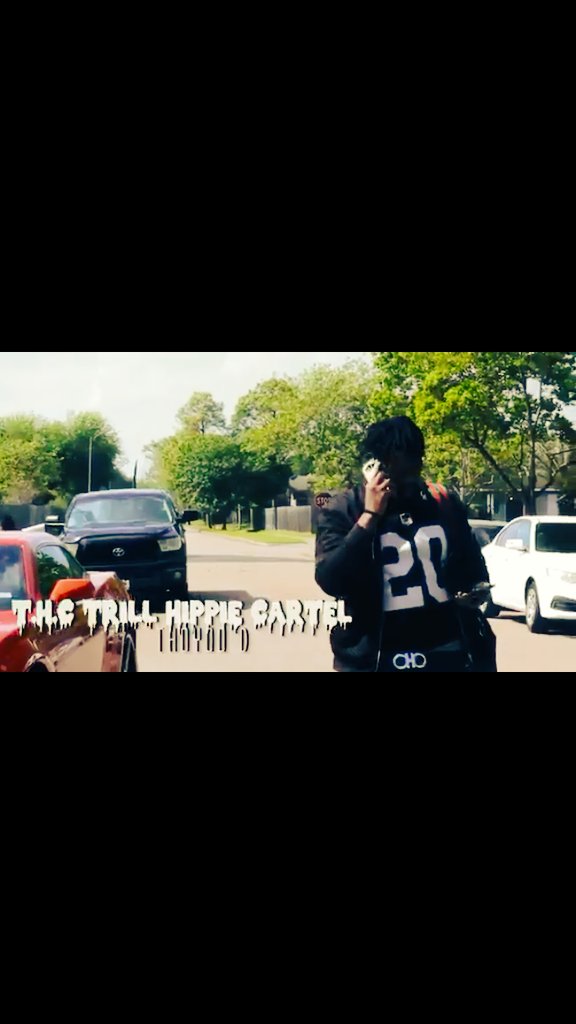ThoyooDee's tweet photo. @pmg_smokegod https://t.co/BCl1wlqxBK #USED2THIS #TrillHippieCartel #THC #Share #SupportTheTrill https://t.co/ewQqJfKoXb