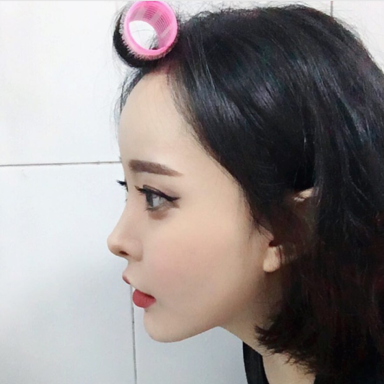 ロージー Tl美容外科カウンセリングレポ ちなみにチェセウン쌤님に見せた写真はこの方です 美人のインスタ漁りが大好きで漁ってたら鼻も目も輪郭もなりたいが詰まった女の人を見つけちゃって 理想の写真は と言われた時 全部こんな感じでお願い