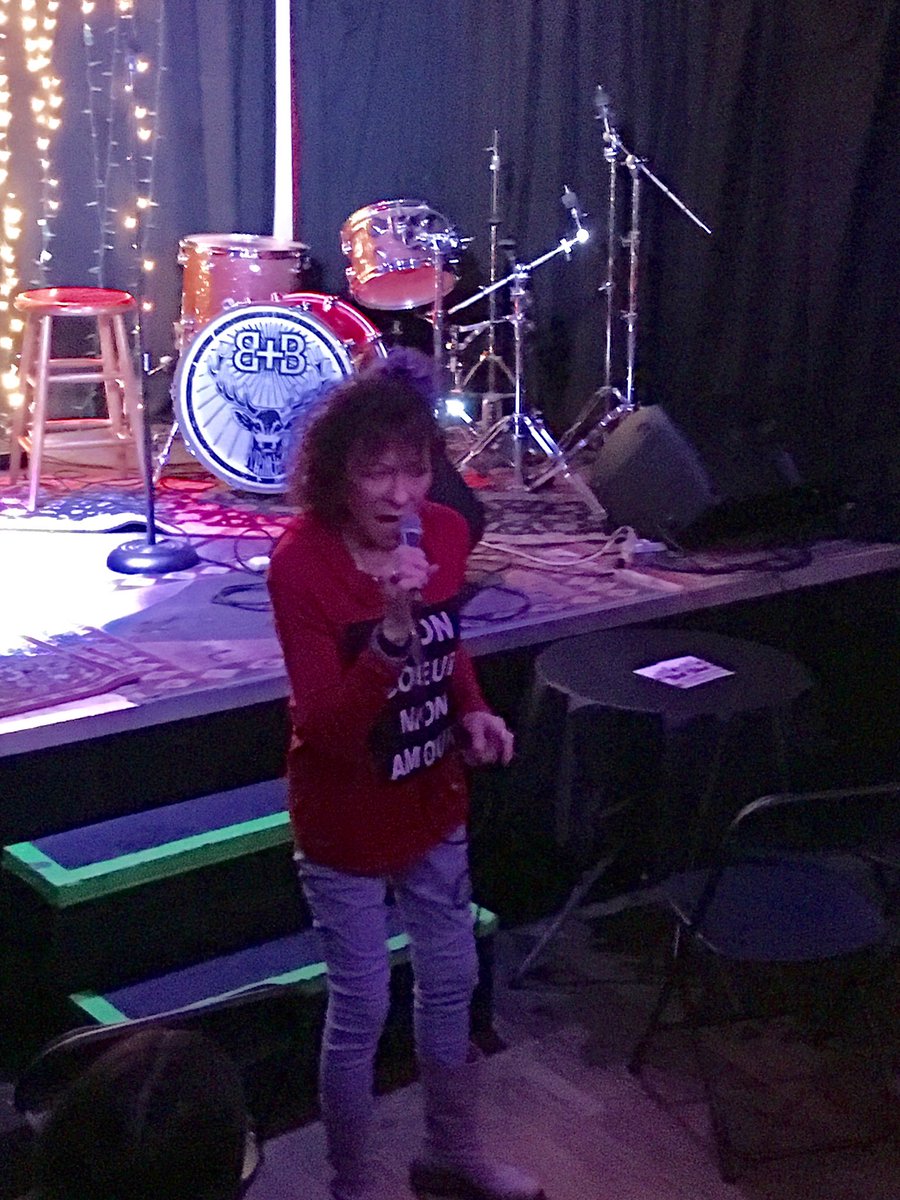 Natalie rocking the ground floor to upstage all the kiddie comics.