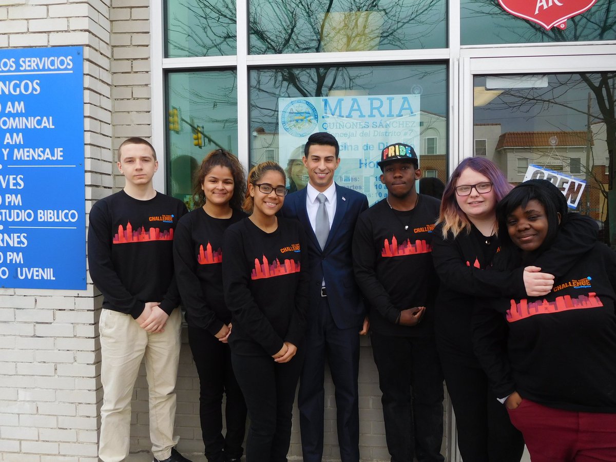 FoodFightersFKD's tweet photo. Getting started on making a bill with Andrew DelValle, legislative side to Maria Quinones-Samchez
#AspenChallenge #UnityMakesPhilly https://t.co/wO7NWLrpN9