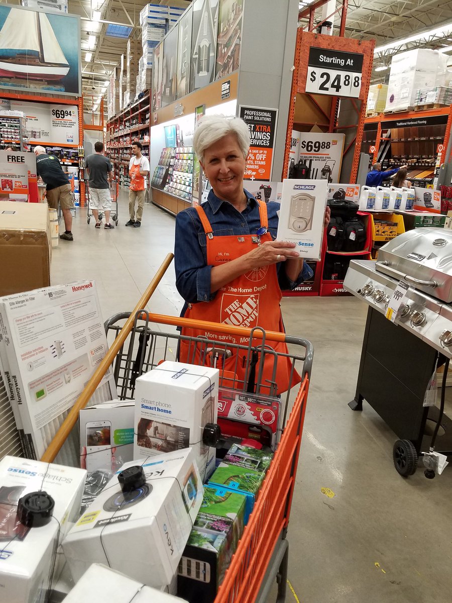 Thb (@tom_halbrook) on Twitter photo Delivering excellent customer service turns into RWD. WTG Caren!!! <a href="/jimbobshaw/">Murderburger</a> <a href="/B_Gardner/">Brian Gardner</a> <a href="/kjl265/">Kevin Leitz</a> Delivering excellent customer service turns into RWD. WTG Caren!!! <a href="/jimbobshaw/">Murderburger</a> <a href="/B_Gardner/">Brian Gardner</a> <a href="/kjl265/">Kevin Leitz</a>