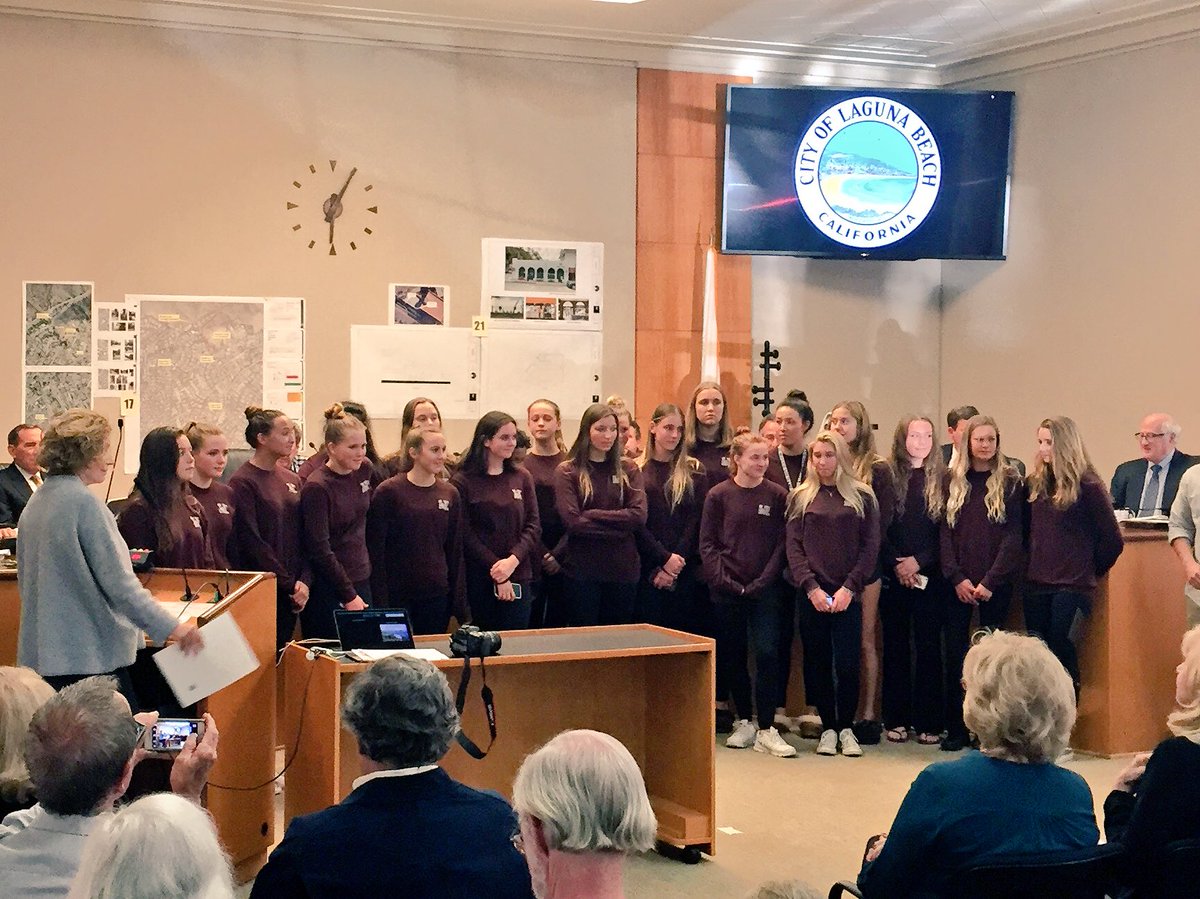 lagunagirlspolo's tweet photo. This evening the LBHS girls water polo team received a proclamation from Laguna Beach's Mayor &amp; City Council @mjszabo @ocvarsityguy @USAWP https://t.co/joRYeI5qiT