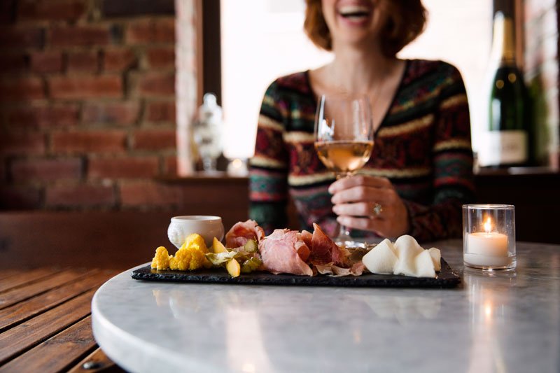 VisitKC's tweet photo. Craft and cool define Westport, making this neighborhood a #ThreeStopHop you can't miss: https://t.co/Nfv0VNPf9g https://t.co/VIHFMC93yh
