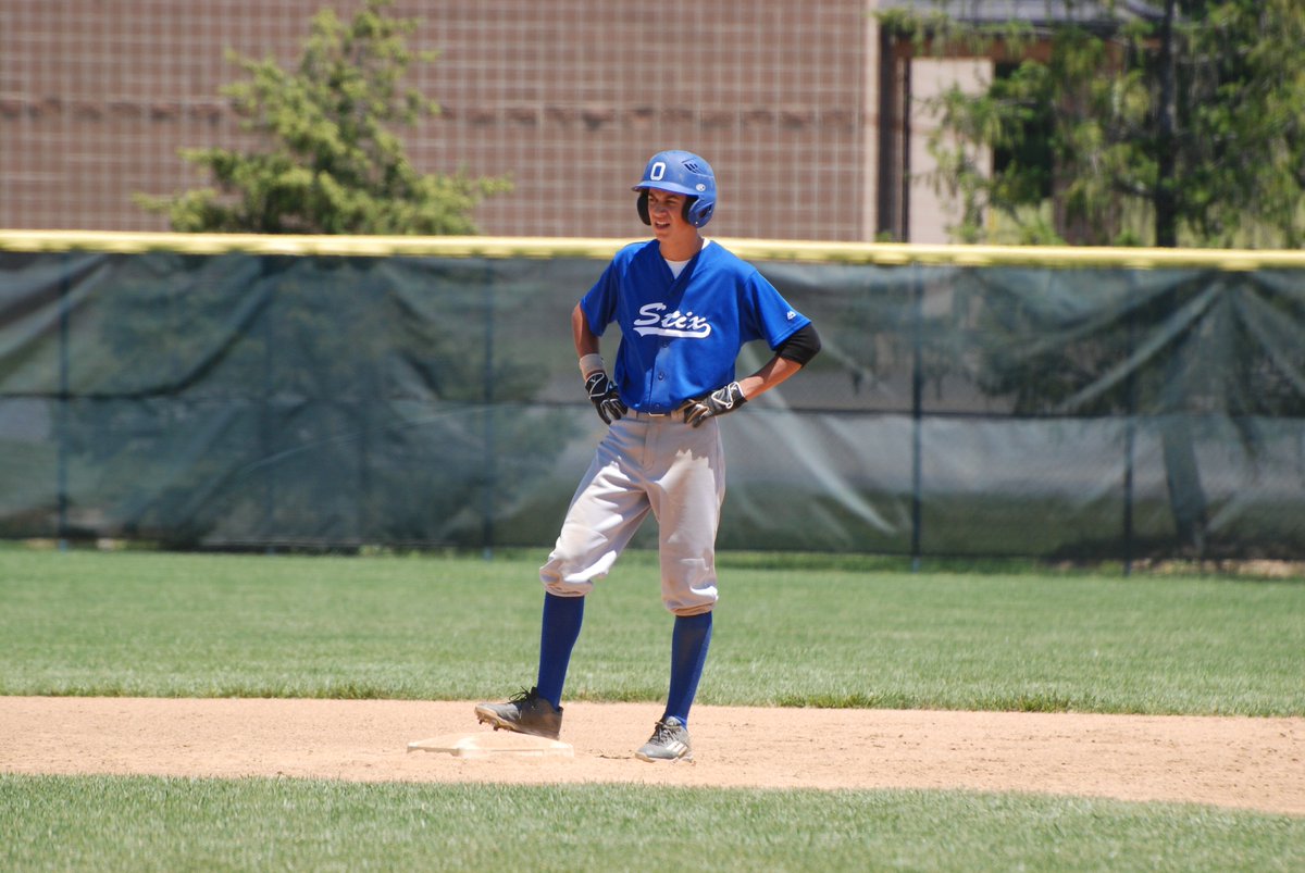 BCarselle's tweet photo. I'm extremely proud to announce that I will be attending Illinois Institute of Technology as a student athlete next fall. ⚾️🏙❤️#MakeMomProud https://t.co/VyvaR1C5S9