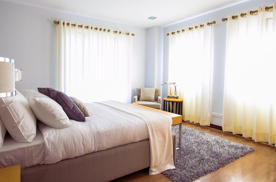 refinedapt's tweet photo. Having a hard time falling asleep? Check out the new #blog on pillows to find how to get a comfortable rest ----> https://t.co/FrlDknFzap https://t.co/H2Tp379wlU