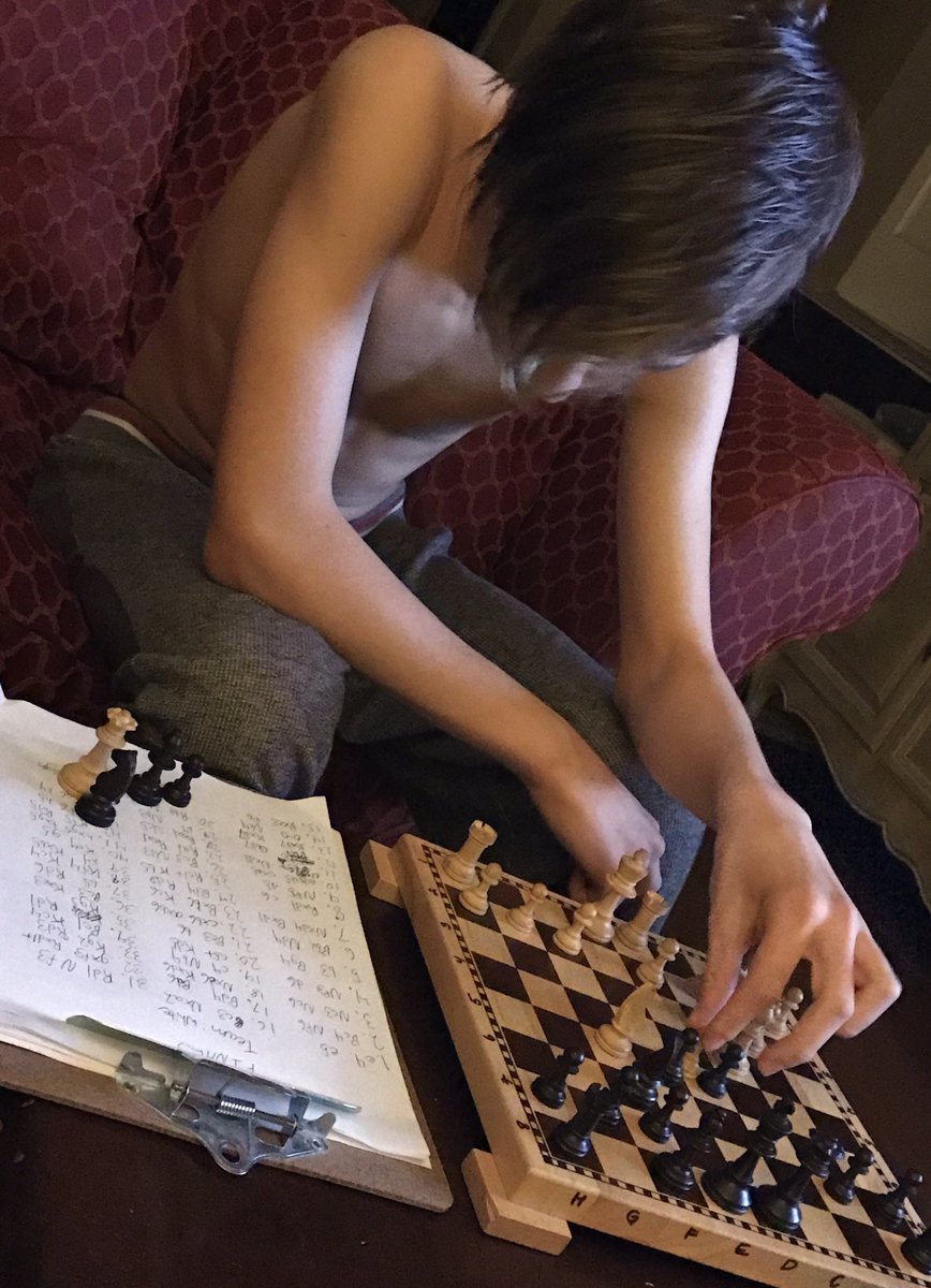 CabinetQueen's tweet image. Replaying his moves .... #notations #ChessChamp 🤓