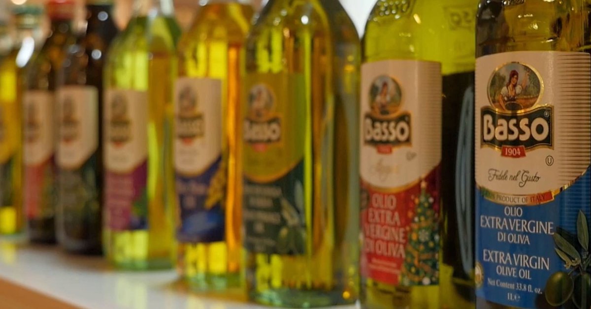 AuroraImporting's tweet photo. Nothing but the best! Basso Olive oils are unfiltered and unadulterated, 100% authentic Italian #evoo Made In Italy &amp; imported to Canada https://t.co/cf59frqBzS