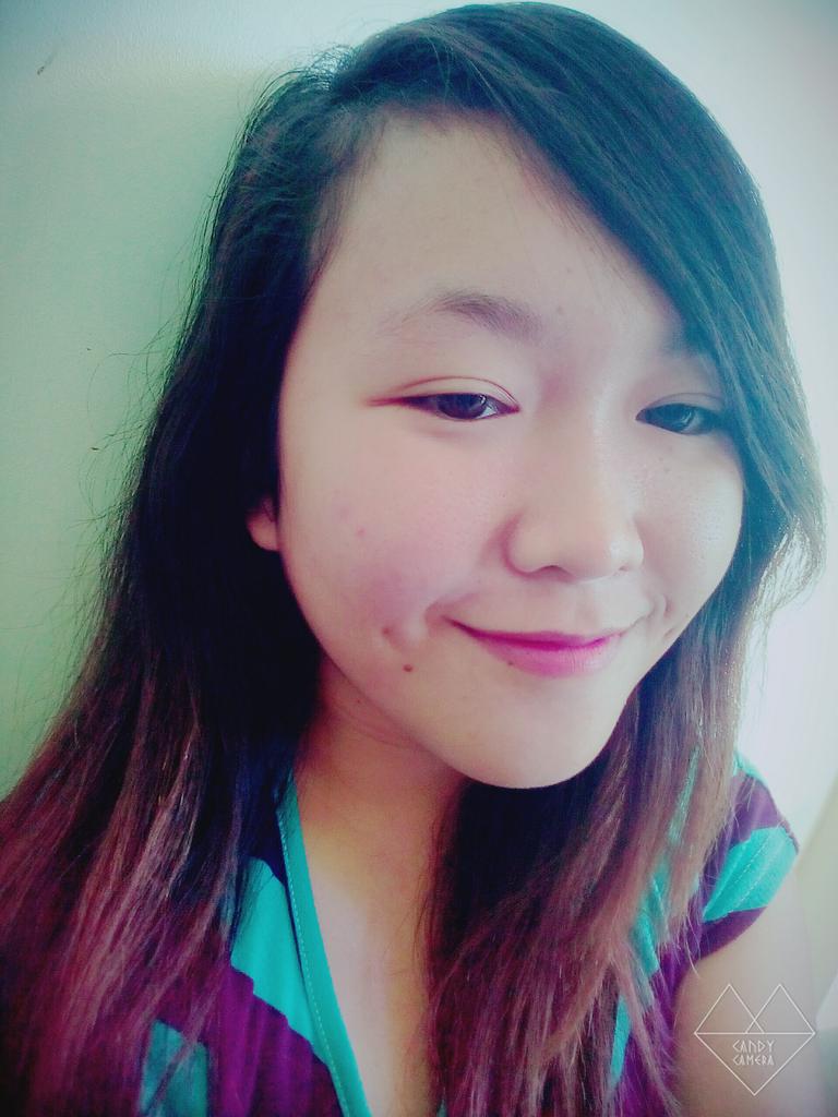 MarizMosquida's tweet photo. Smile Kayla kahit gina-judge ka nila����👊 https://t.co/NYbHuvZGDB