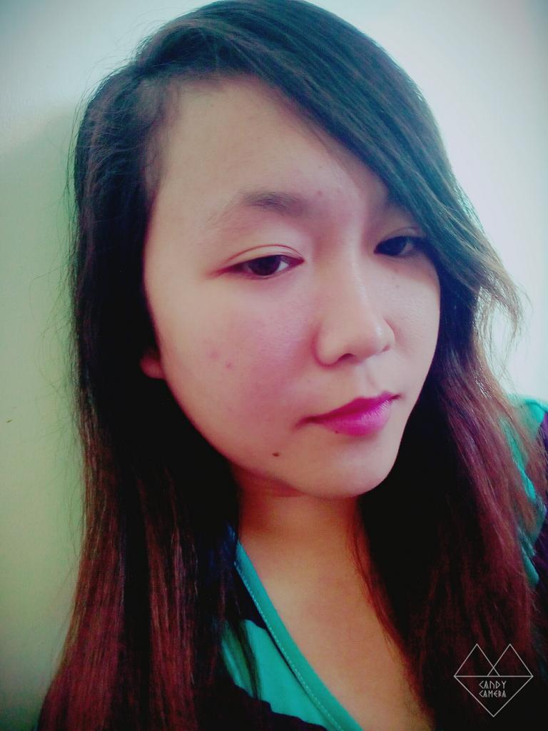 MarizMosquida's tweet photo. Smile Kayla kahit gina-judge ka nila����👊 https://t.co/NYbHuvZGDB