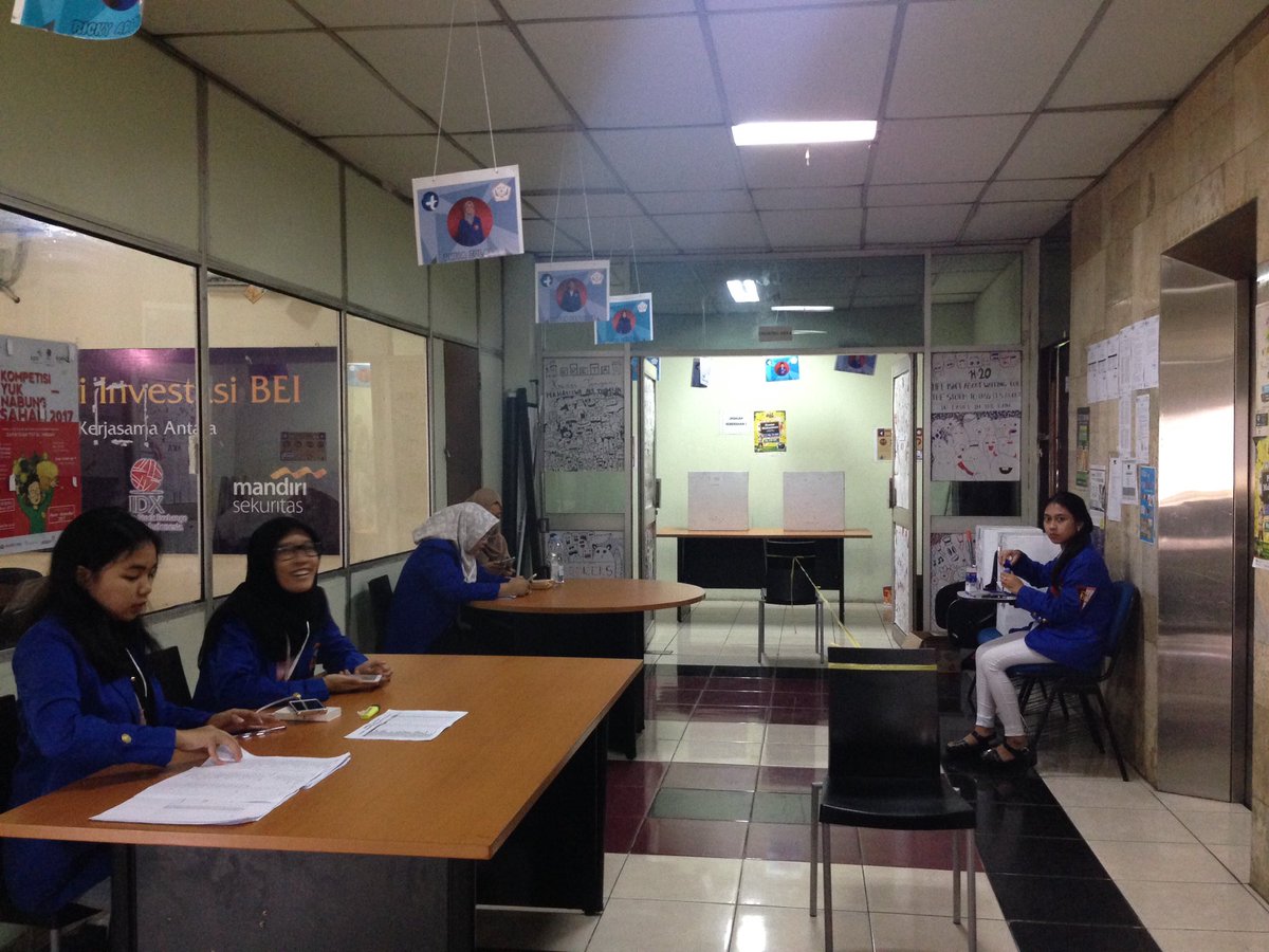 TPS telah dibuka pukul 09.30 WIB di lantai 2 dan lantai 5.