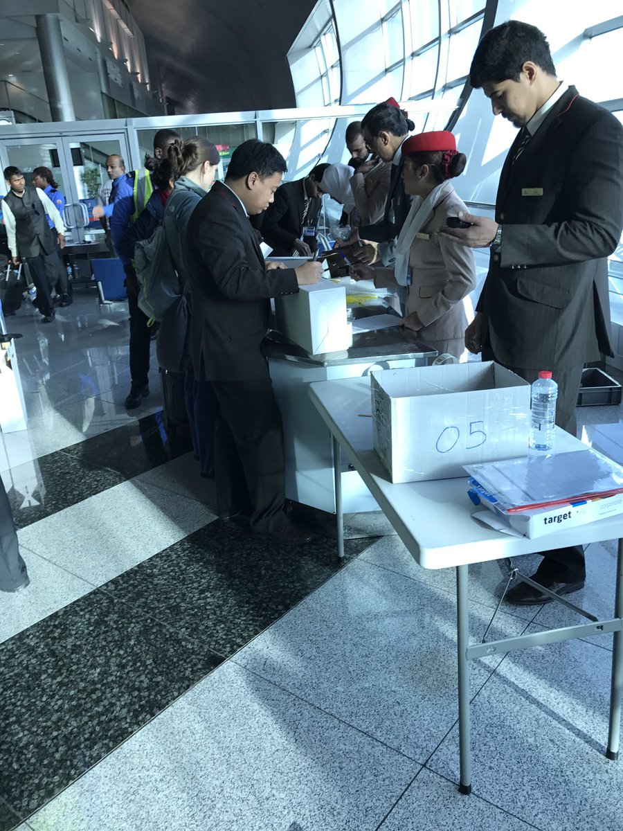 maunil_bhatt's tweet photo. @realDonaldTrump @TSA The new rule of banning laptops on flights from Dubai is really unproductive. #NotTheSmartestIdea #Itsthe21stCentury https://t.co/MlPSCuhPqD