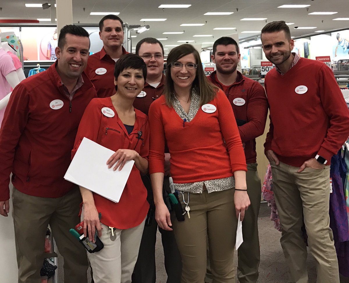 T0871 Peoria is looking good, rocking kids comps,and ready to bring service and softball to the next level!