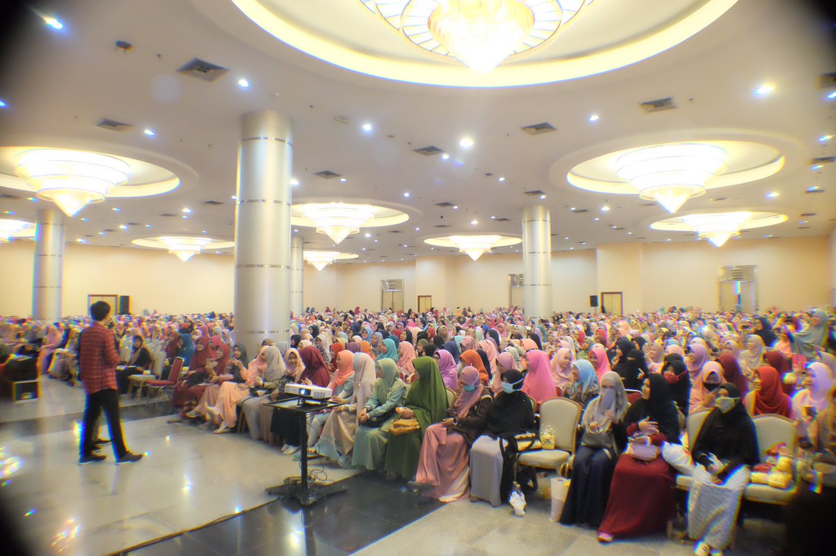 Tweet media one