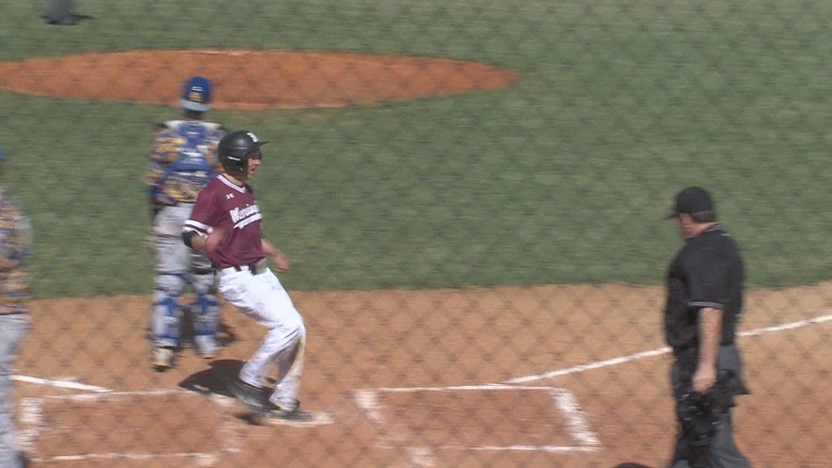 SportsZoneKCAU9's tweet photo. The Battle for the Saddle is a draw as @Mside_Baseball and @CliffBaseball split a pair Tuesday afternoon https://t.co/FJUid1UqgO https://t.co/SKip62KzyS