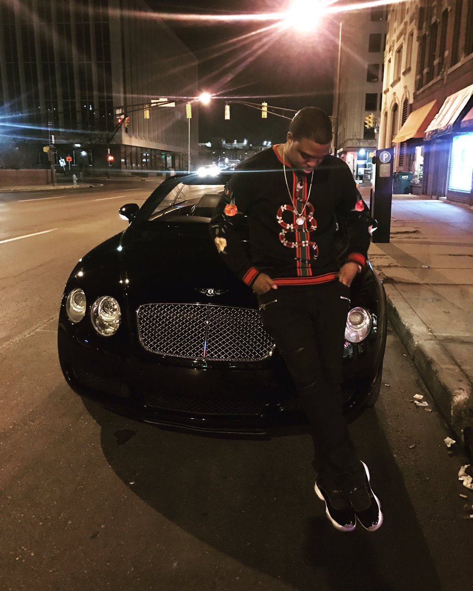 DjMikeNasti's tweet image. 🅱️ig 🅱️s