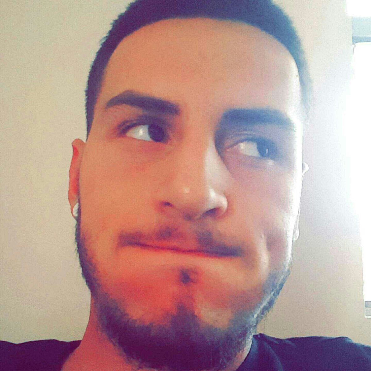 deleon_Chi's tweet image. #NewProfilePic