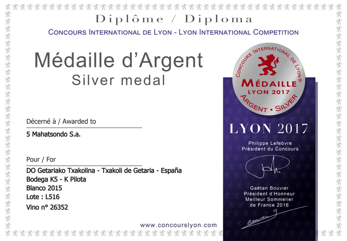 ¡Un gran día! MEDALLA DE PLATA, LYON 2017 para nuestro
txakoli K PILOTA 2015. 
concourslyon.com/es/concours-in…
#medalladeplata #silvermedal #Lyon