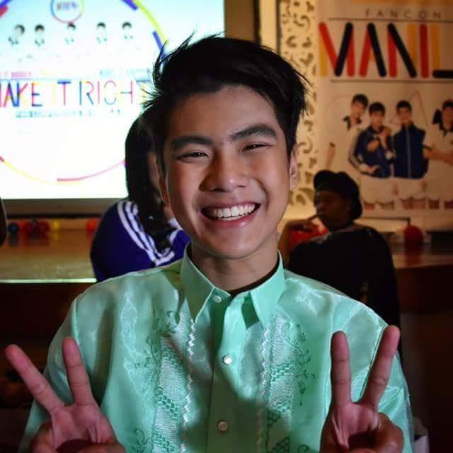 OhmToey_babies's tweet photo. {03/26} Make It Right In MANILA
📷OHMemories...💗😀😂😀💗
@ohmpawatt 😎
#MIRINMANILA #ohmpawat
#MakeItRightInManila #makeitrighttheseries 
© https://t.co/8yritWWJjw