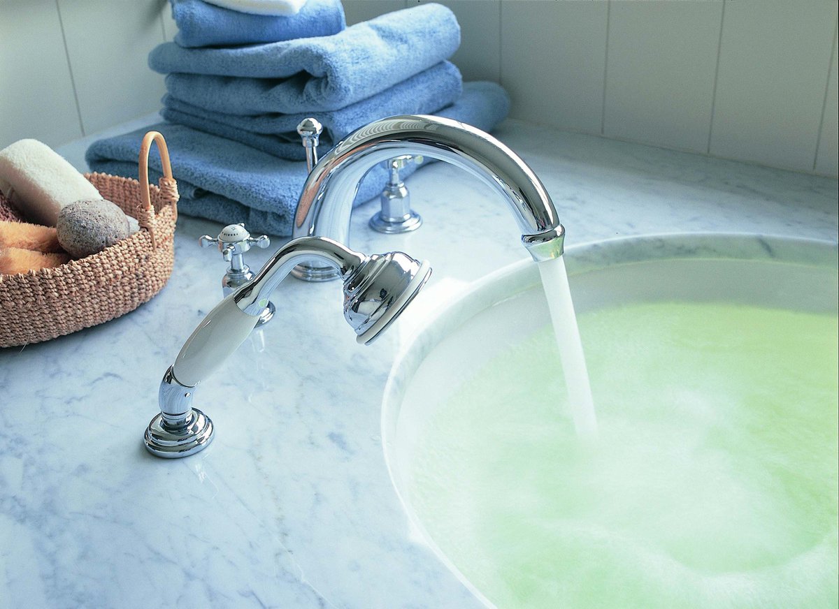 CallumWalkerInt's tweet image. We have an obsession with @PerrinandRowe incredible sinks and taps. Call us on 01738638822 for enquiries #interiordesign #Scotlandinteriors