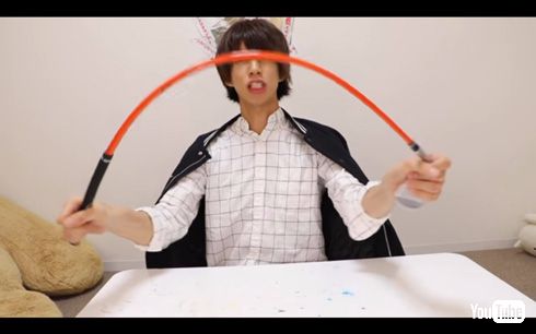 ねとらぼ 現在 動画の説明文にはおわびが掲載 はじめしゃちょーさんの商品紹介動画にゴルフ用品メーカーが苦言 クラブを誤った 使い方で折る動画 ねとらぼ T Co Zqytzfmli6 Itm Nlabから