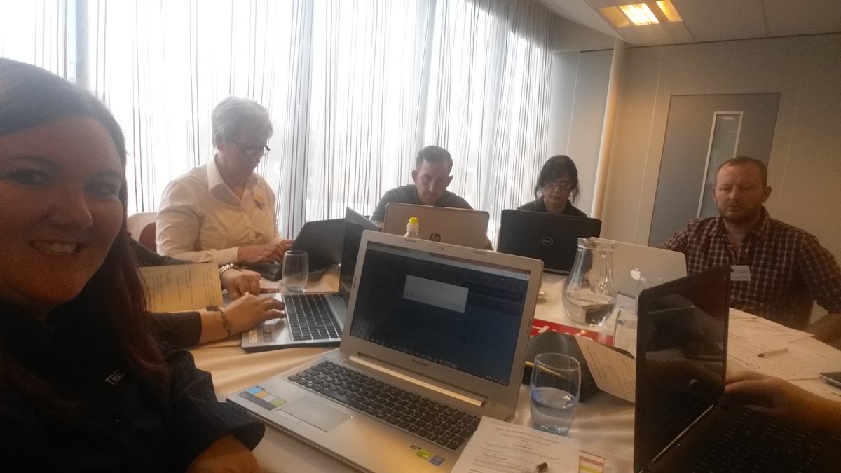 BrandarAsbestos's tweet image. Social media day with #thetradeshub lot. Learners are the biggest earners