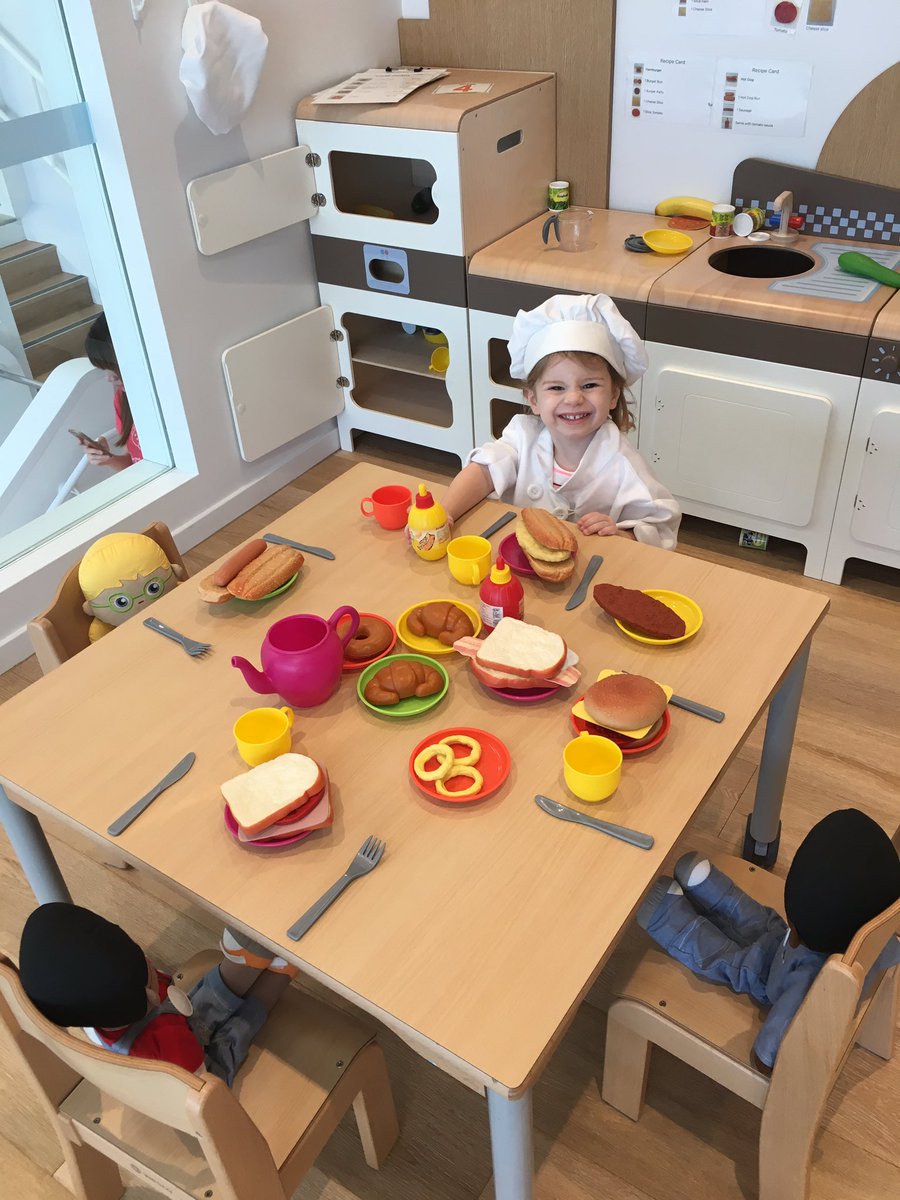 Would Ivy make it in Hell's Kitchen?? <a href="/cwarwick97/">Christopher Warwick</a> <a href="/MarcoPierreWht/">Marco Pierre White</a>