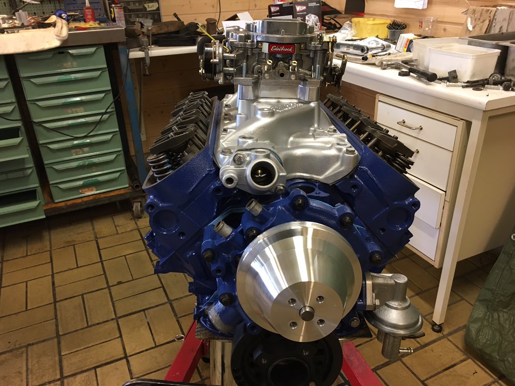 Petlar's tweet photo. @FordMustang here is the same engine, whats happend :) https://t.co/DuYDlx3OXe