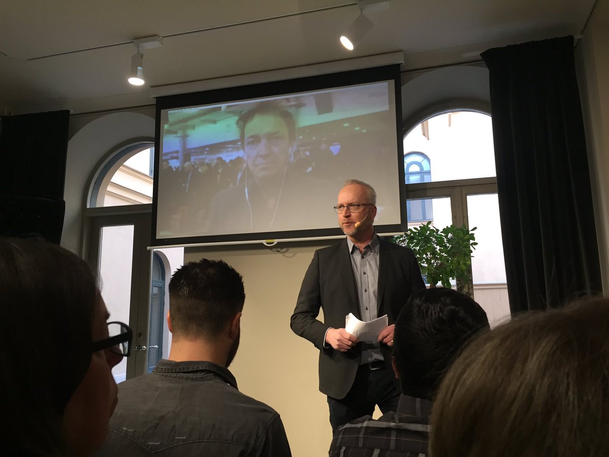 EmmaJutman's tweet photo. På plats på Näringslivsbolagets företagarfrukost i Sundsvall #sundsvall #näringslivsbolagetsundsvall https://t.co/aMIkx8leyV