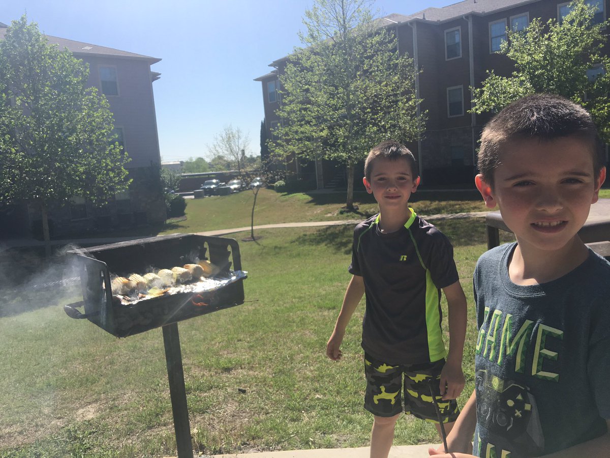 DCELandonBecker's tweet photo. My greatest calling in this world calls me dad https://t.co/AmjCeuAFe7