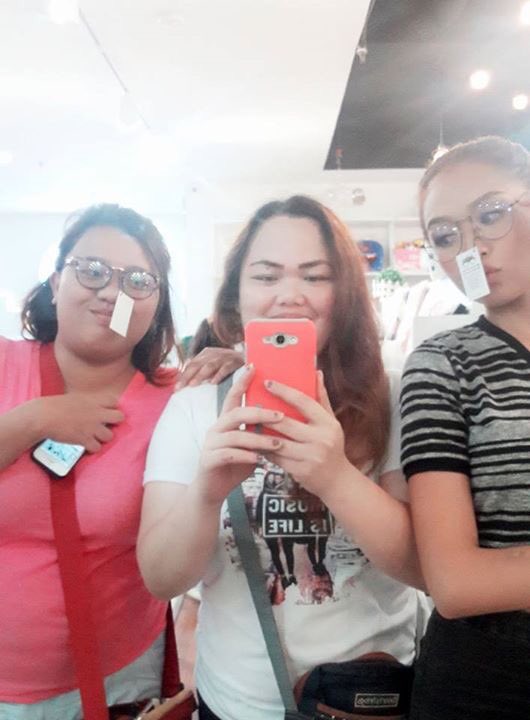 babywing2610's tweet photo. @Miho55Nishida @ihexyou @ToMihoALLIN miho bonding with mhytee and company sarap maging idol humble and fans are like family #LLTruthHurts https://t.co/9EGxxyRgpB