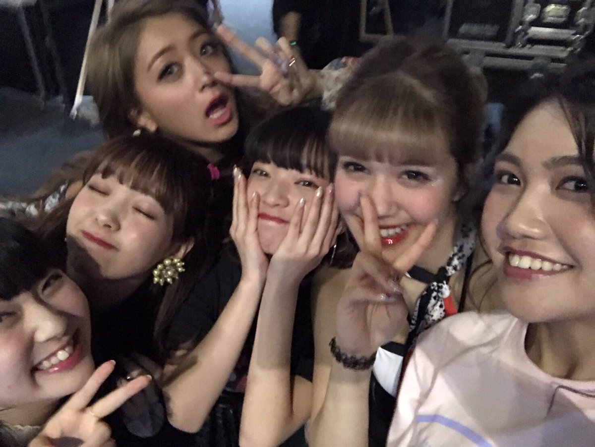 0220nicole's tweet photo. 10代って最高だね🏁

大人になる一歩手前たのしい。 https://t.co/hXwBvu16gu