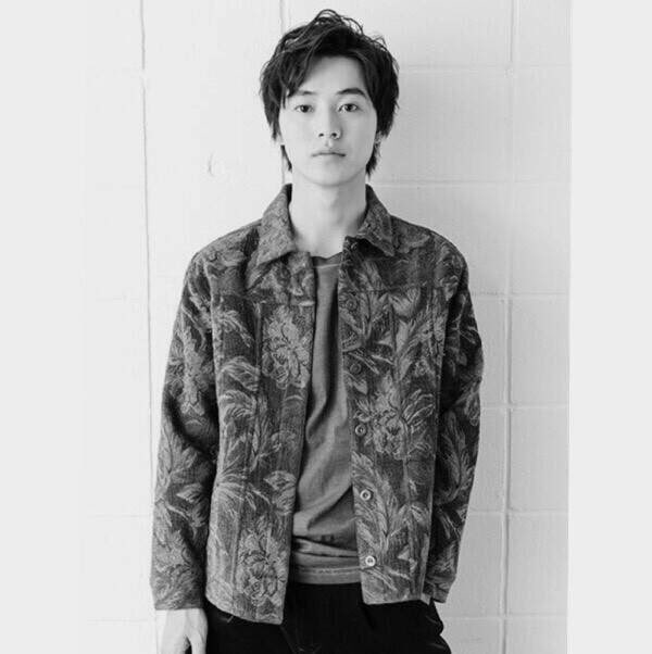 kentosss_yui's tweet photo. 山﨑賢人垢 つくりました 🌸
フォロバ907㌫❕❕
⚠️「﨑」のみ
賢友さん待ってまーす🤤✌️

#山﨑賢人
#フォロバ907％
#RTした人全員フォローする 
#賢友さんスルー禁止 https://t.co/NL34AvJMlV
