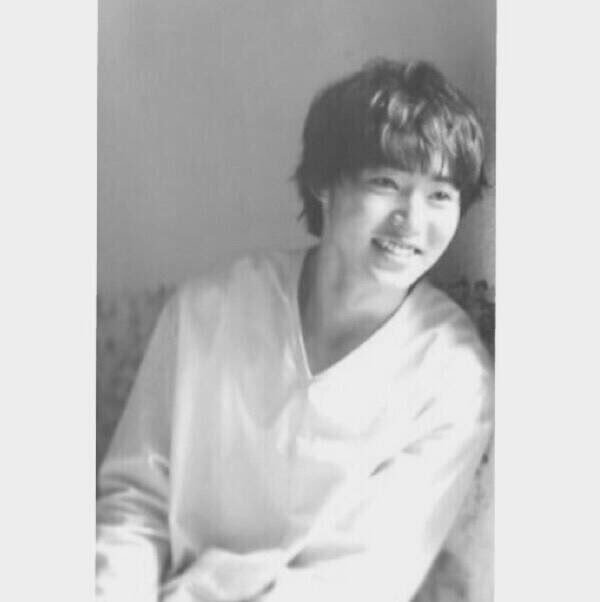 kentosss_yui's tweet photo. 山﨑賢人垢 つくりました 🌸
フォロバ907㌫❕❕
⚠️「﨑」のみ
賢友さん待ってまーす🤤✌️

#山﨑賢人
#フォロバ907％
#RTした人全員フォローする 
#賢友さんスルー禁止 https://t.co/NL34AvJMlV