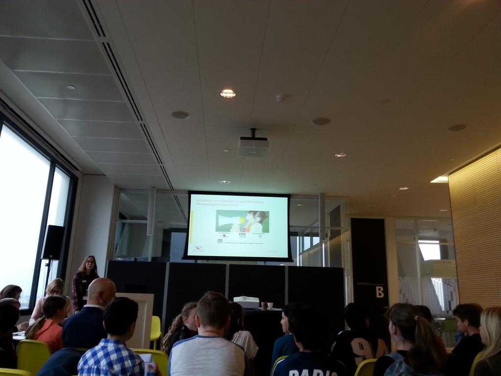 Judith Loffeld (@judithdock) on Twitter photo We zijn er klaar voor! #kinderparticipatie uitvraag soma jeugd en de wijk <a href="/DOENJAutrecht/">DOENJA Utrecht</a> We zijn er klaar voor! #kinderparticipatie uitvraag soma jeugd en de wijk <a href="/DOENJAutrecht/">DOENJA Utrecht</a>