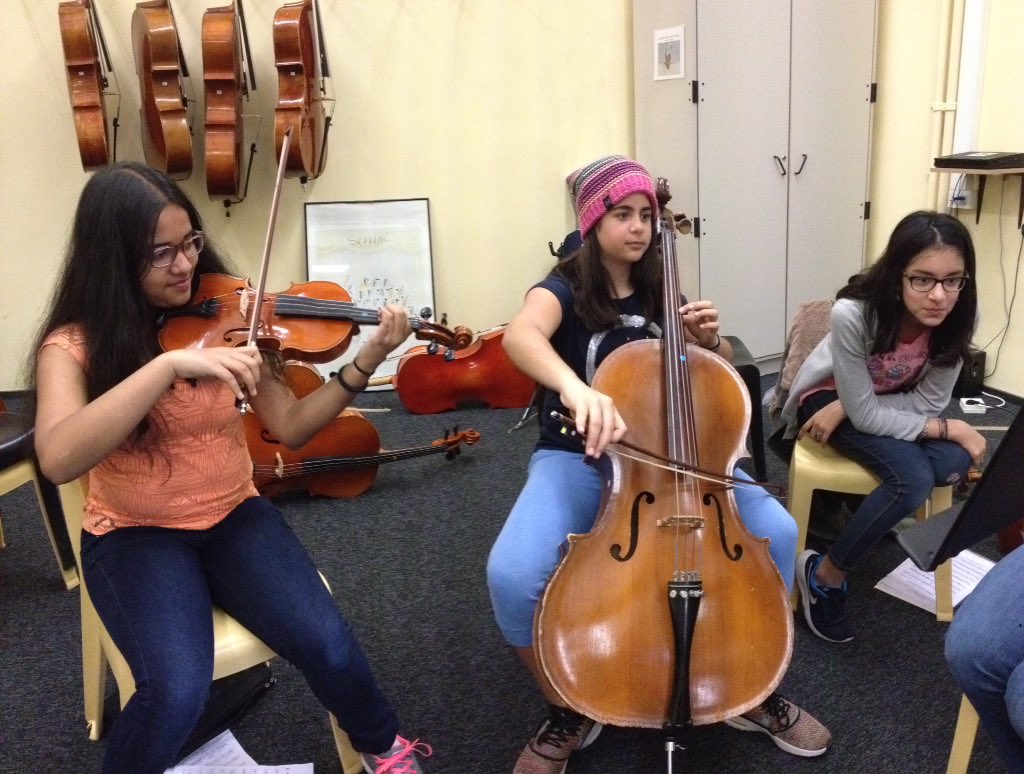 Romanejmbf's tweet photo. #ISBartists #mslearns mixing music instruments to enhance the melody https://t.co/DZQZgTRiW1