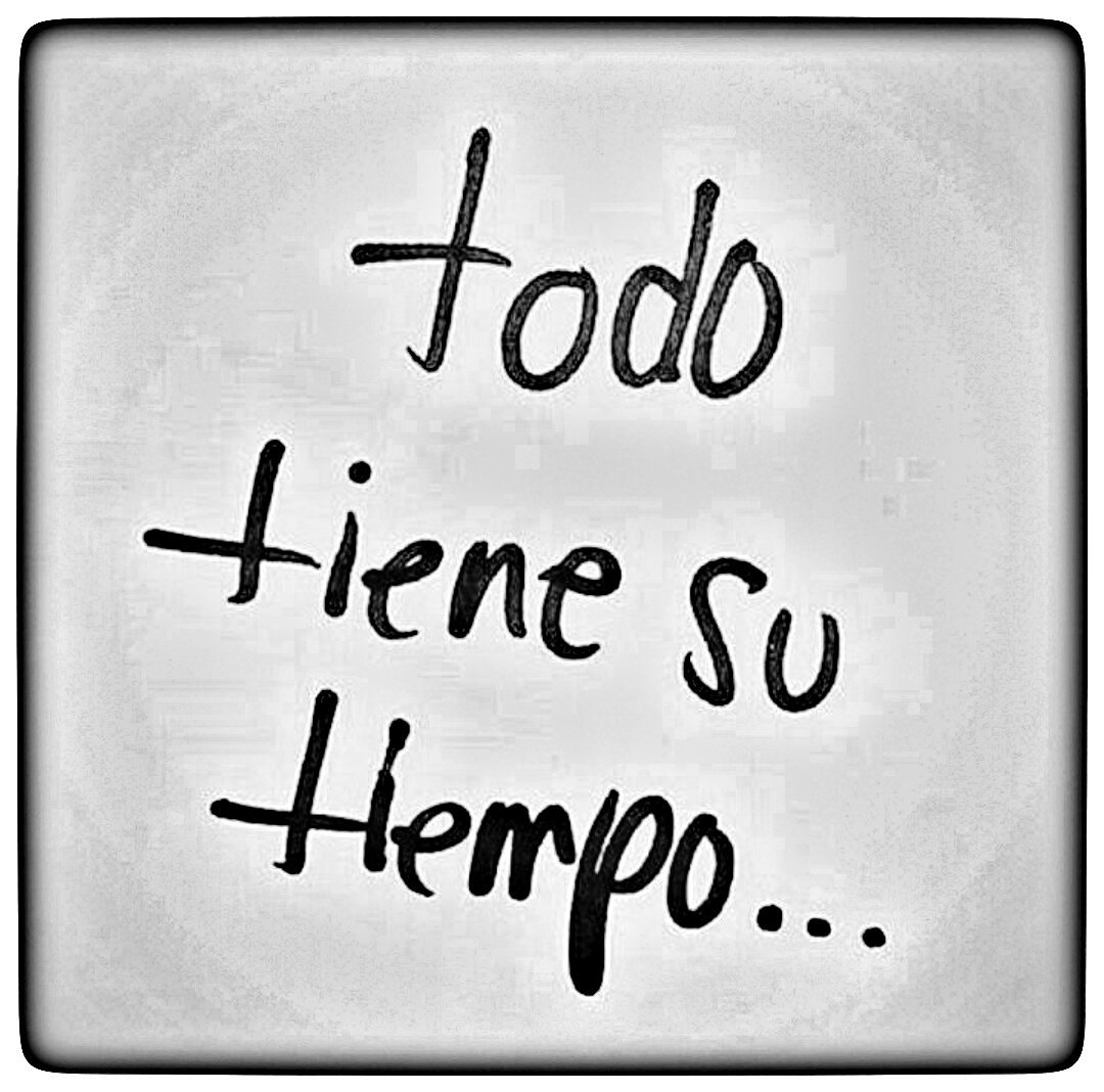 Mari_Ramos_'s tweet photo. Así, tal cual... 

   Café...☕
          Silencio...🙊
              Tiempo...⏳

#FelizMiércoles https://t.co/21yZGwufdH