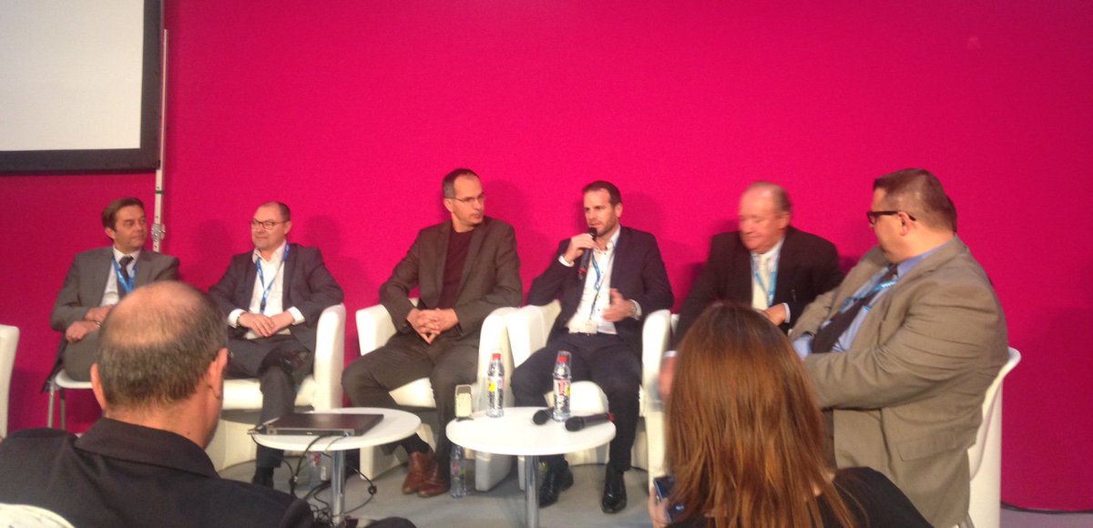 ToshibaTFIS's tweet photo. Jusqu'à 11h on parle #impression #dematerialisation - Table ronde à la Plénière - Agora - #SAETCONFS #SAET2017 Retrouvez-nous ! https://t.co/hzpdq8mYQl