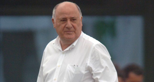 EspejoPublico's tweet photo. Amancio Ortega dona 320 millones a la sanidad pública para renovar los equipos oncológicos https://t.co/APWuMGqk1W