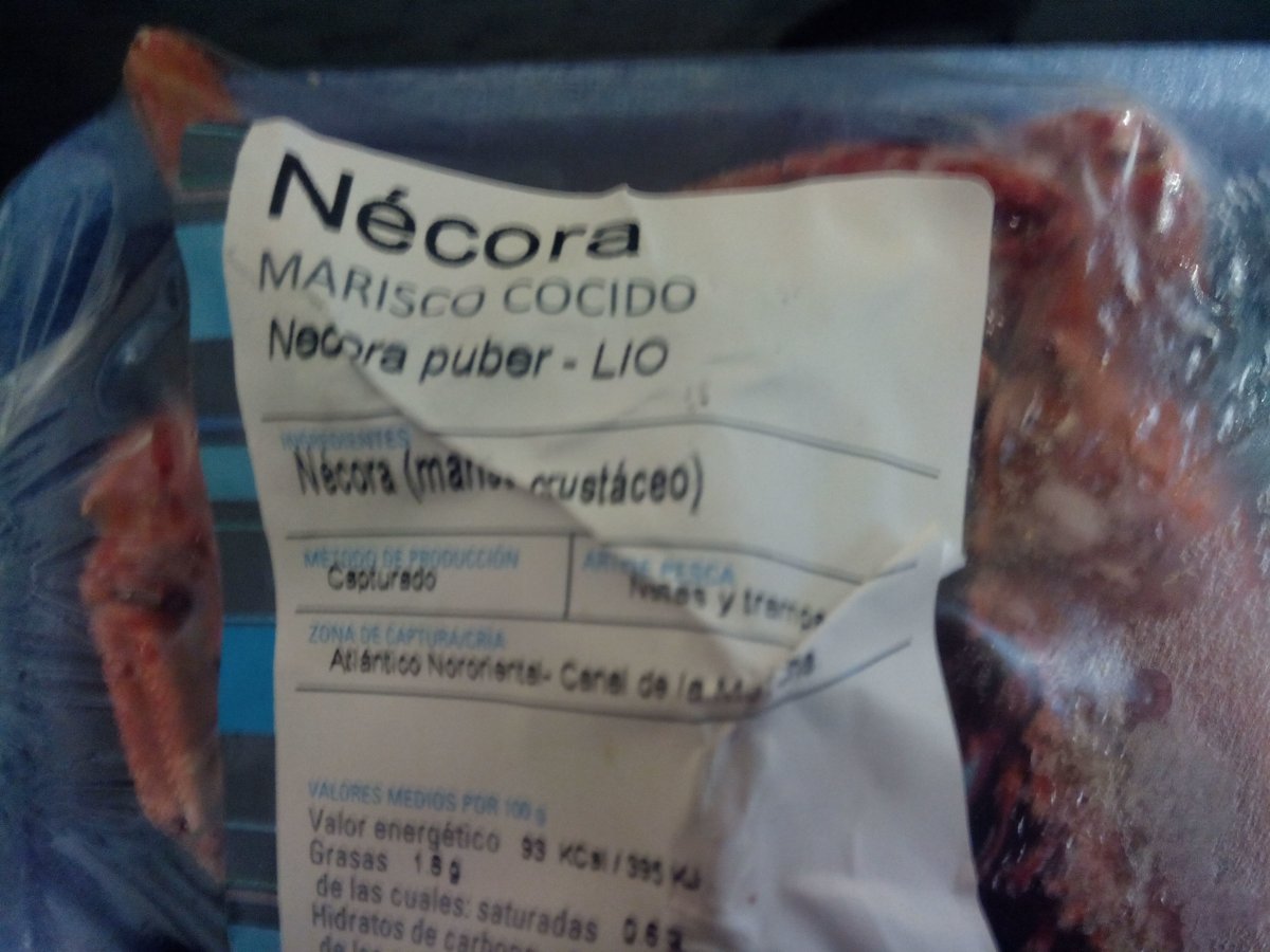 APIAtaldea's tweet photo. These are the labels we found that show the scientific name #Exercise6 @NSPC_I https://t.co/By7Our2JOR