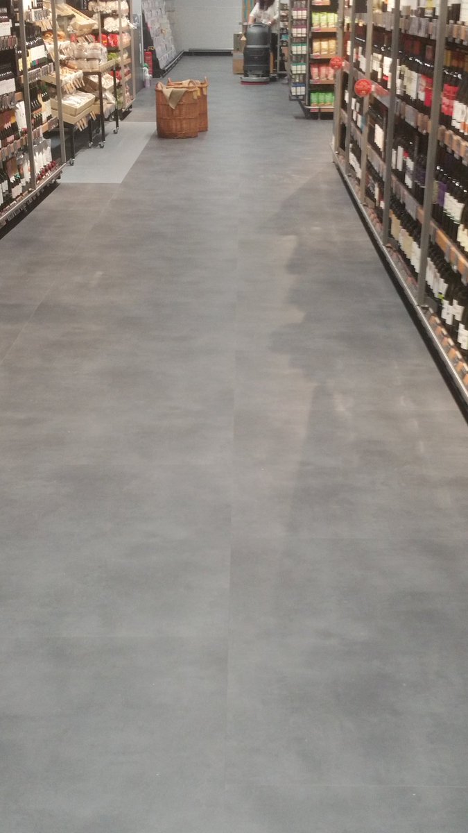 <a href="/JasonRout1/">Jason Rout</a> <a href="/jason_jmorgan/">Jason Morgan</a> <a href="/sfisher28/">Sean Fisher</a> @Servest_UK @ServestRetail      Store launch M&amp;S Exmouth