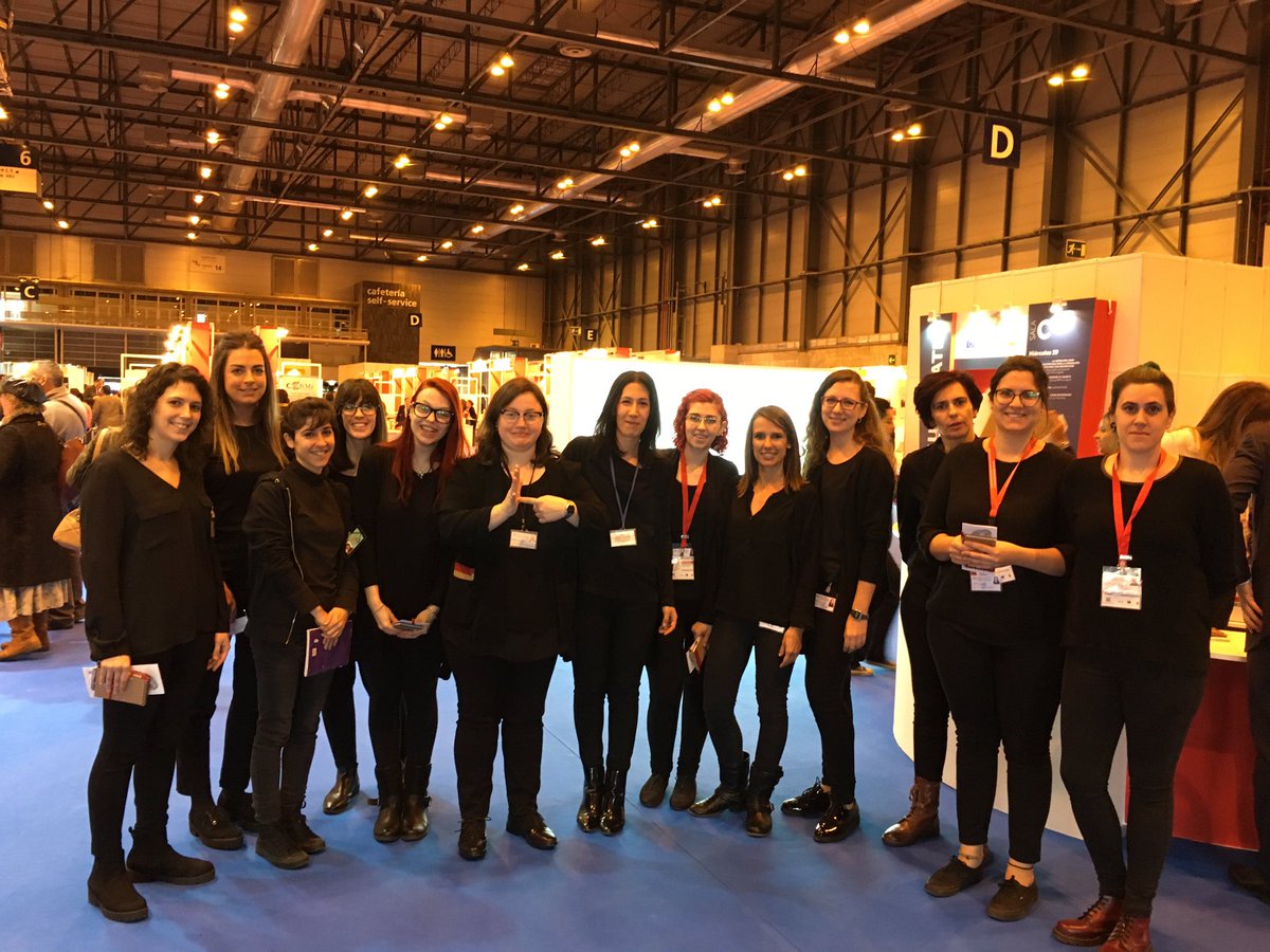 FeSorCam's tweet photo. Accesibilidad comunicativa: 12 #interpretes de #lenguadesignos en X Feria de discapacidad y empleo y III Foro de activación@feriademadrid https://t.co/D87N4qkKeA