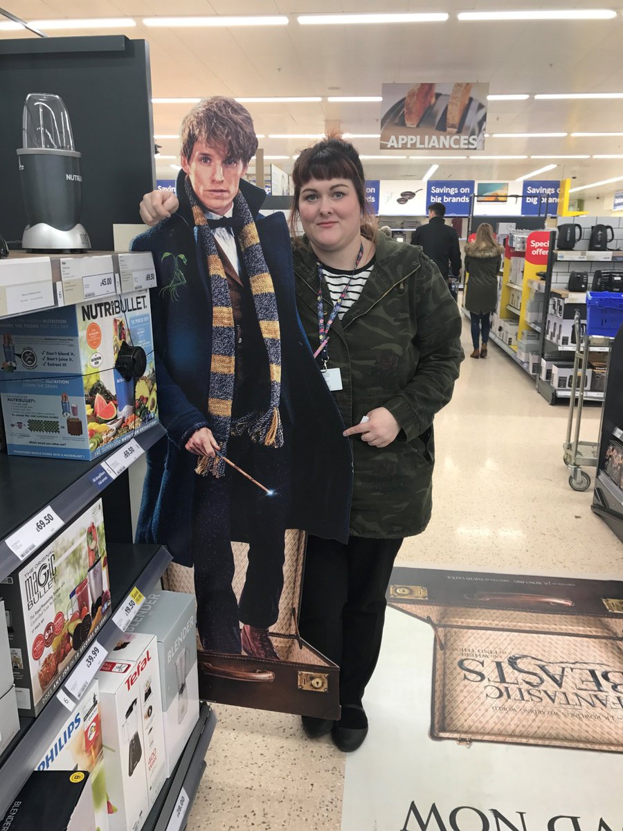 eXPD8_fm's tweet photo. Thank you to everyone who took part in our #SetUpSelfie campaign for the launch of #FantasticBeasts! For more see: https://t.co/iEajyp6Obs https://t.co/snoStNNKZF